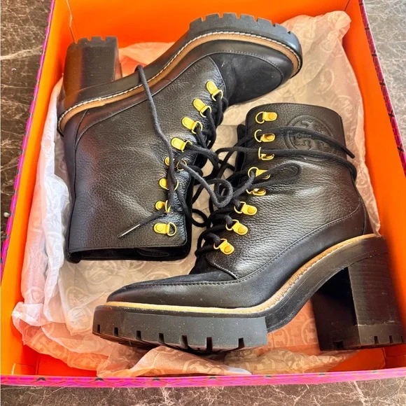 Tory Burch brand Black and Gold Heeled Boots with Chunky Heel - Picture 5 of 11